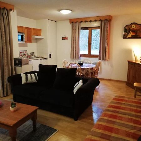 Apartament Le Repere Des Ecureuils Samoëns Zewnętrze zdjęcie