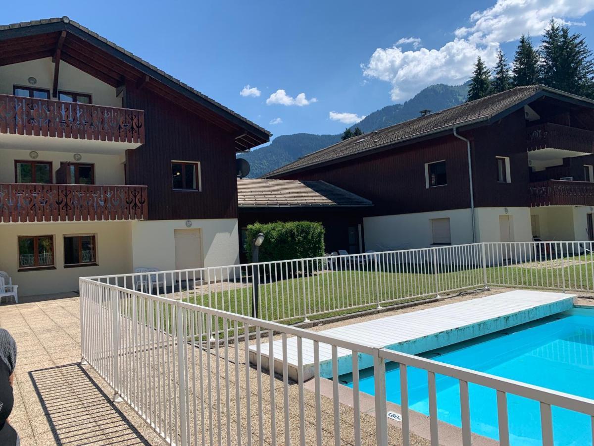 Apartament Le Repere Des Ecureuils Samoëns Zewnętrze zdjęcie